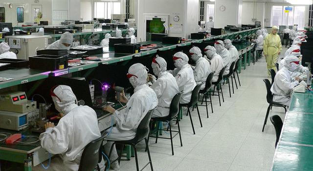 电子产品代工厂,主要为苹果代工手机等产品,伴随着苹果硬件销售出现